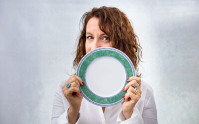 Die Wahrheit über den Coaching-Hype 2025: Warum 90% der Coaches im Nebenerwerb bleiben